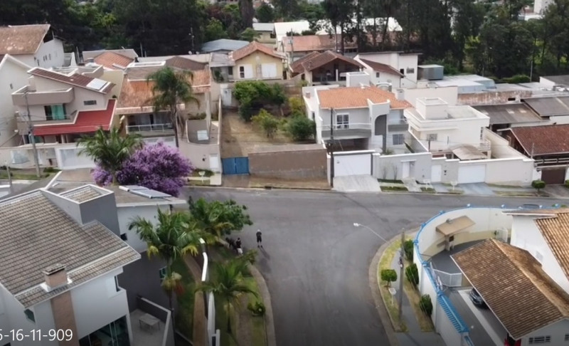Terreno à venda Região Urbana Homogênea III com 300m² e 1 quarto por R$ 390.000 - 1628544053-whatsapp-image-2024-01-15-at-15.jpeg