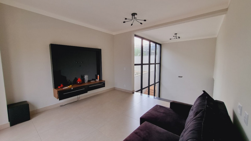 Casa de condomínio à venda Bonfim Paulista com 215m² e 3 quartos por R$ 1.100.000 - 946222623-inbound7778121305193609967.jpg