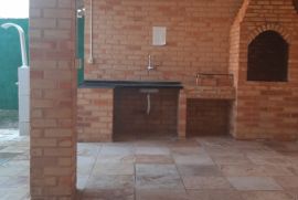 Casa à venda Centro com 800m² - 6 dormitórios -  vagas - R$ 695.000 - 865544933-ae37e3f7-1fac-4e1e-9310-9885f6e15512.jpeg