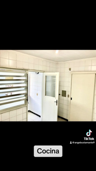 Apartamento à venda Centro  com 65m² e 2 quartos por R$ 250.000 - 1255963709-8dc1ea7d-e814-4c15-8ade-1abb176acd92.jpeg