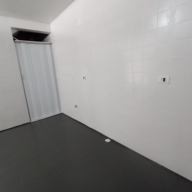 Comercial para alugar Parque São Luís com 36m² e 1 quarto por R$ 1.000 - 1088757571-img-20231215-154451.jpg