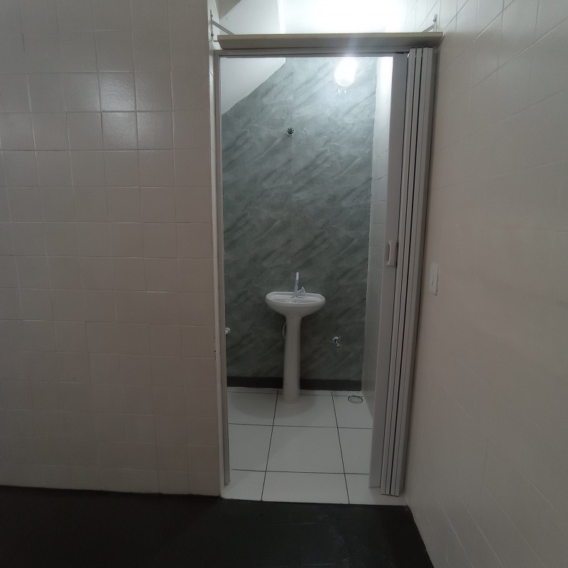 Comercial para alugar Parque São Luís com 36m² e 1 quarto por R$ 1.000 - 16827309-img-20231215-154349.jpg