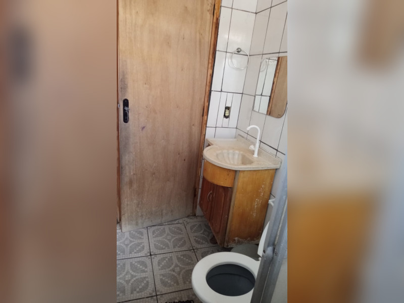 Casa à venda Vilarejo com 84m² e 2 quartos por R$ 320.000 - 8a523e96-9655-4575-9949-b7428e93f954.jpeg