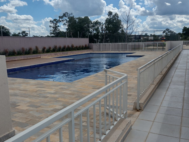 Apartamento para alugar Jardim Clarice I com 63m² e 2 quartos por R$ 0 - piscina3.jpg