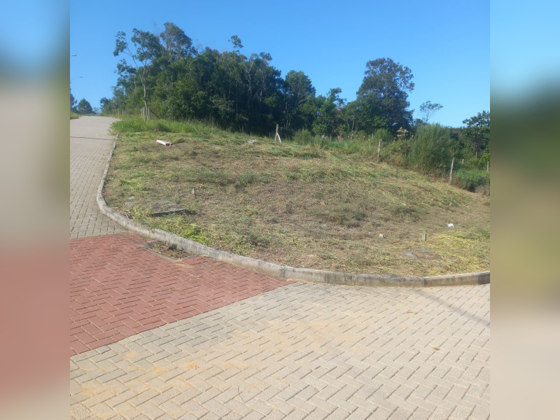 imóvel com 270m² - Forquilhas Leste - São José