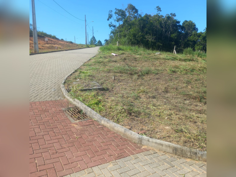 imóvel com 270m² - Forquilhas Leste - São José