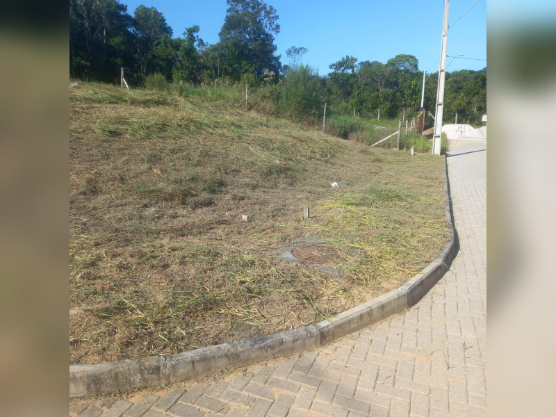 imóvel com 270m² - Forquilhas Leste - São José
