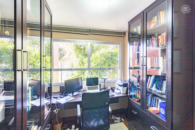 Apartamento à venda Batel com 122m² e 3 quartos por R$ 1.700.000 - 495627015-iz7r88mv5ivfgr4388-11095648711f416877.jpg