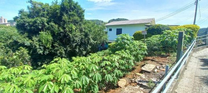 Terreno à venda Centro com 660m² e 1 quarto por R$ 320.000 - 459228817-fb-img-1706541478920.jpg