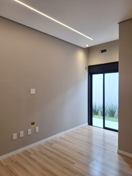 Casa à venda Centro com 176m² e 3 quartos por R$ 635.000 - 1293966448-13.jpeg