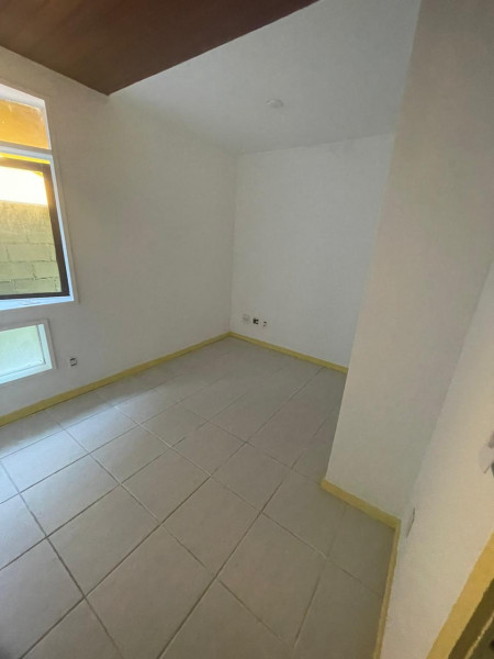 Casa à venda Vargem Grande com 88m² e 5 quartos por R$ 650.000 - 1288929427-imagem-do-whatsapp-de-2023-12-15-as-16.jpg