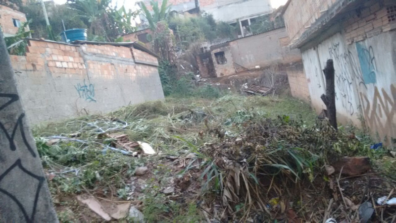 Terreno à venda Dea Marly com 220m² e 1 quarto por R$ 45.000 - 406607379-img-20160605-wa0221.jpg