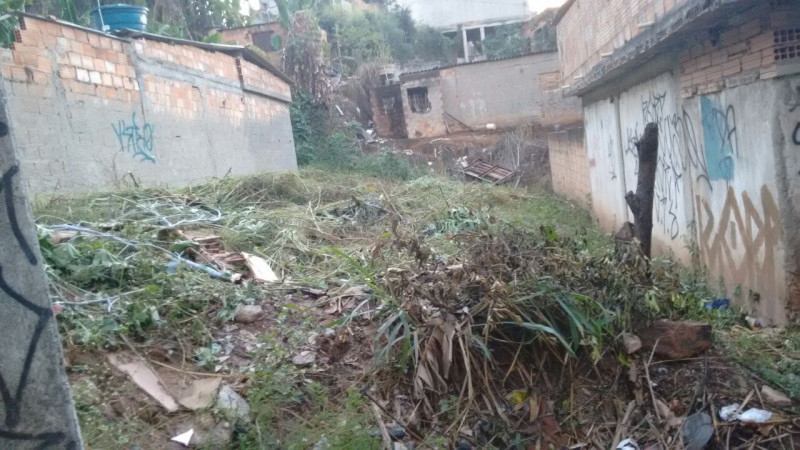 Terreno à venda Dea Marly com 220m² e 1 quarto por R$ 45.000 - 535225596-img-20160605-wa0217.jpg