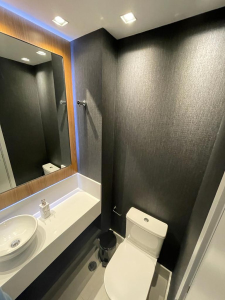 Apartamento à venda Jardim das Acácias com 103m² e 2 quartos por R$ 1.790.000 - 387898767-lavabo.JPG