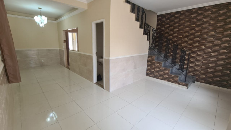 Casa de condomínio à venda Vargem Pequena com 165m² e 3 quartos por R$ 560.000 - 897875675-sala-2.jpeg