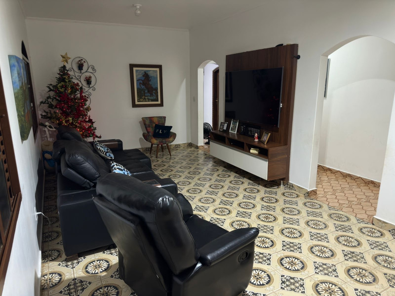 Casa à venda Amambaí com 300m² e 4 quartos por R$ 1.000.000 - 209353519-d9ff4a32-45c6-4dff-906e-53376e77f14b.jpeg