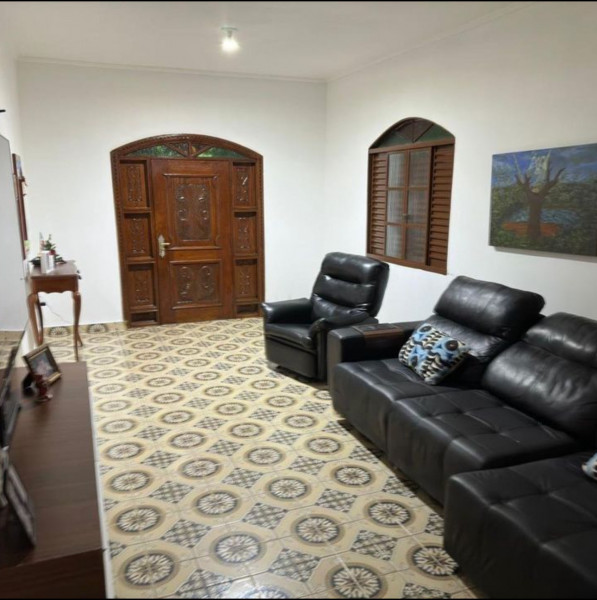 Casa à venda Amambaí com 300m² e 4 quartos por R$ 1.000.000 - 2132182186-img-6052.jpeg