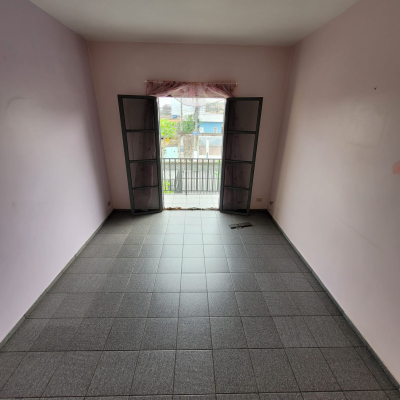 Casa à venda Vila Sao Carlos com 195m² e 3 quartos por R$ 650.000 - 831089748-img-20231031-wa0013.jpg