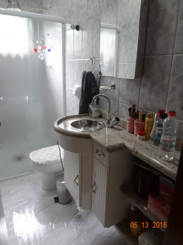 Casa à venda Jardim Nossa Senhora Aparecida com 160m² e 3 quartos por R$ 390.000 - 1314956610-5-banheiro-inferior-2-600x450.JPG