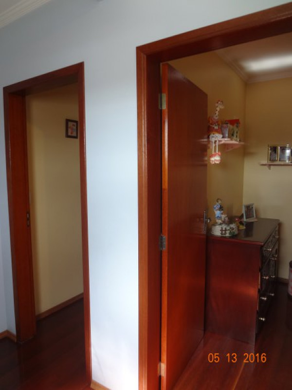 Casa à venda Jardim Nossa Senhora Aparecida com 160m² e 3 quartos por R$ 390.000 - 2079686467-8-hall-dos-quartos-superiores-1-600x450.JPG