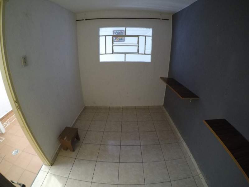 Casa à venda Jardim Roberto com 133m² e 2 quartos por R$ 380.000 - 1947531740-1670005232254.jpg