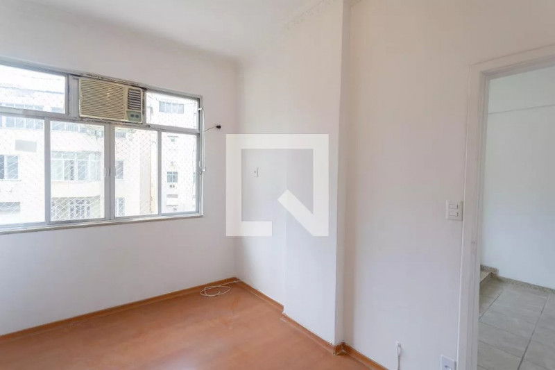 Apartamento à venda Flamengo com 65m² e 2 quartos por R$ 630.000 - 1717874023-imagem-do-whatsapp-de-2024-02-05-as-16.jpg