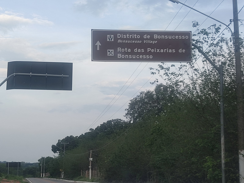 Chácara à venda Centro-Sul com 3000m² e 3 quartos por R$ 800.000 - 410214932-img-20231122-165050.jpg