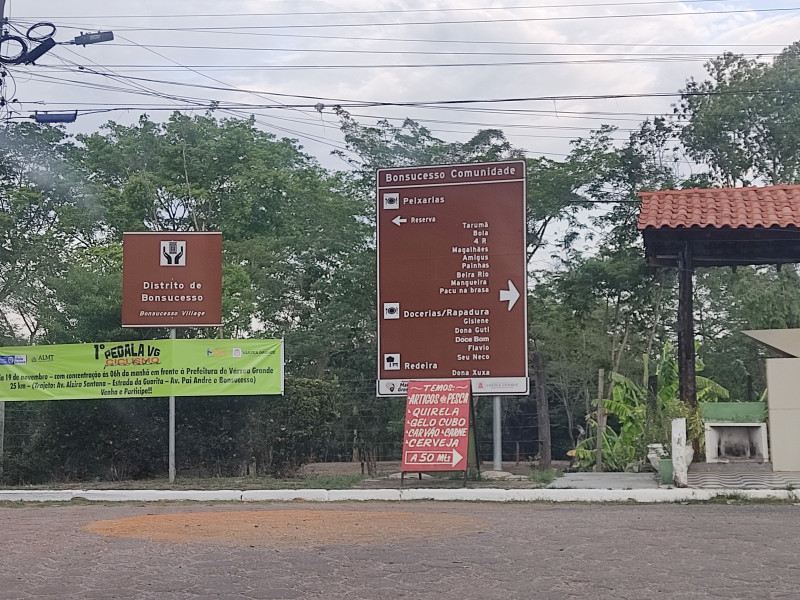 Chácara à venda Centro-Sul com 3000m² e 3 quartos por R$ 800.000 - 905274271-img-20231122-165521.jpg