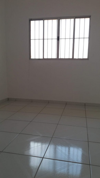 Casa à venda Vila Santa Lucia com 294m² e 4 quartos por R$ 530.000 - 1708831549-img-20240204-wa0028.jpg