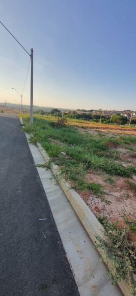 Terreno à venda Smart urban dunlop  com 242m² e 1 quarto por R$ 270.000 - 1917682945-img-20231115-wa0118.jpg