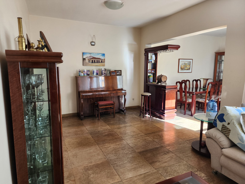 Apartamento à venda Dário Grossi com 170m² e 3 quartos por R$ 935.000 - 690403875-20221020-150340.jpg