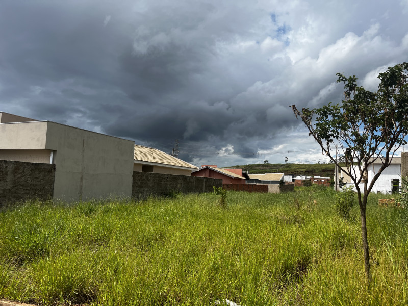 Terreno à venda Residencial Ville de France II com 275m² e 1 quarto por R$ 80.000 - 1548151810-img-9952.jpeg