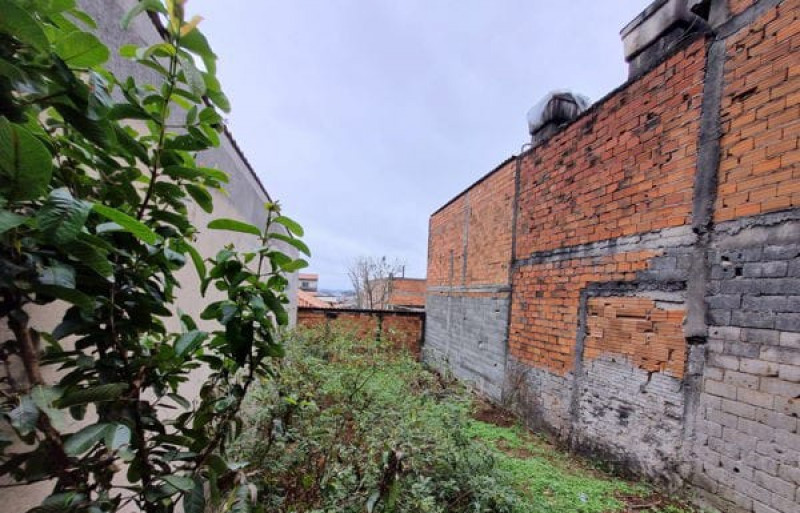 Comercial à venda Jardim Varan com 40m² e 1 quarto por R$ 200.000 - 1789745632-4.jpg