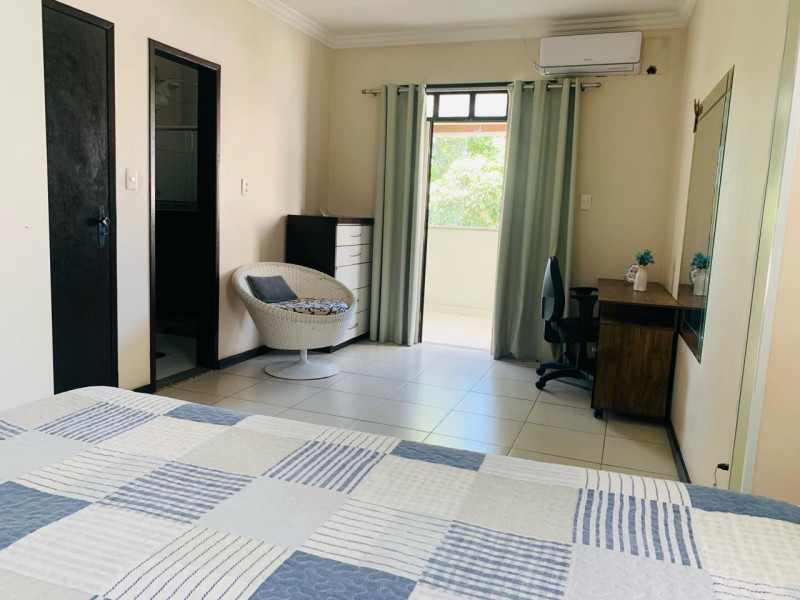 Casa à venda Industrial com 300m² e 4 quartos por R$ 900.000 - 53882272-whatsapp-image-2024-02-05-at-11.jpeg