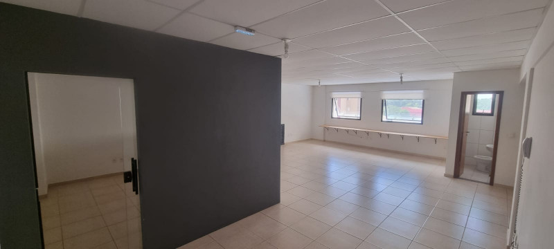 Comercial para alugar Centro com 83m² e 1 quarto por R$ 2.800 - 528915035-43698aa3-3849-4634-8864-501a0c32dadf.jpeg