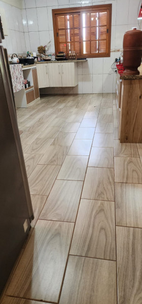Casa à venda Alpes Verdes com 160m² e 2 quartos por R$ 1.480.000 - 1982774535-cozinha.jpeg