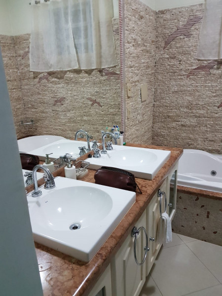 Casa à venda Centro com 380m² e 5 quartos por R$ 1.750.000 - 1201301487-img-20240108-wa0019.jpg