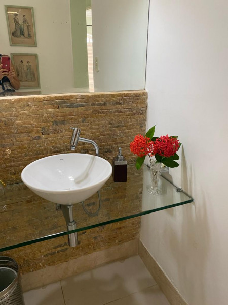 Casa à venda Centro com 380m² e 5 quartos por R$ 1.750.000 - 177797041-img-20231207-wa0022.jpg