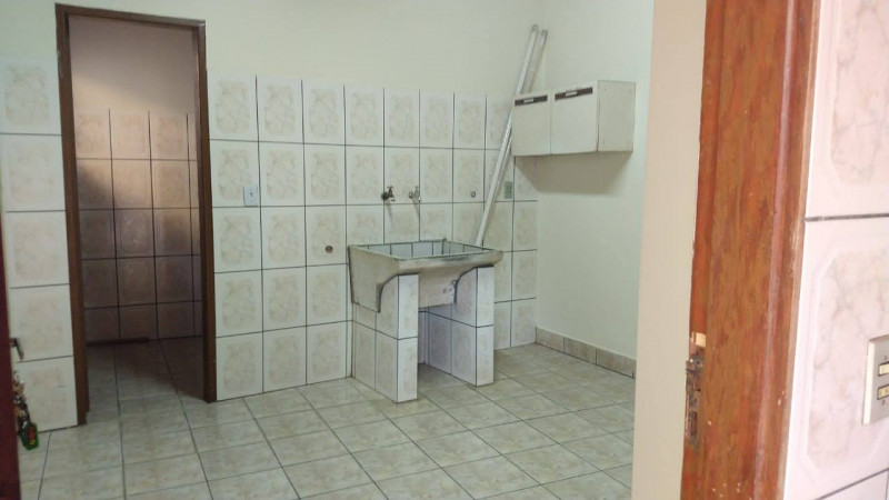 Casa à venda Vila Três Marias com 265m² e 3 quartos por R$ 350.000 - 1111529909-img-20210112-wa0045.jpg