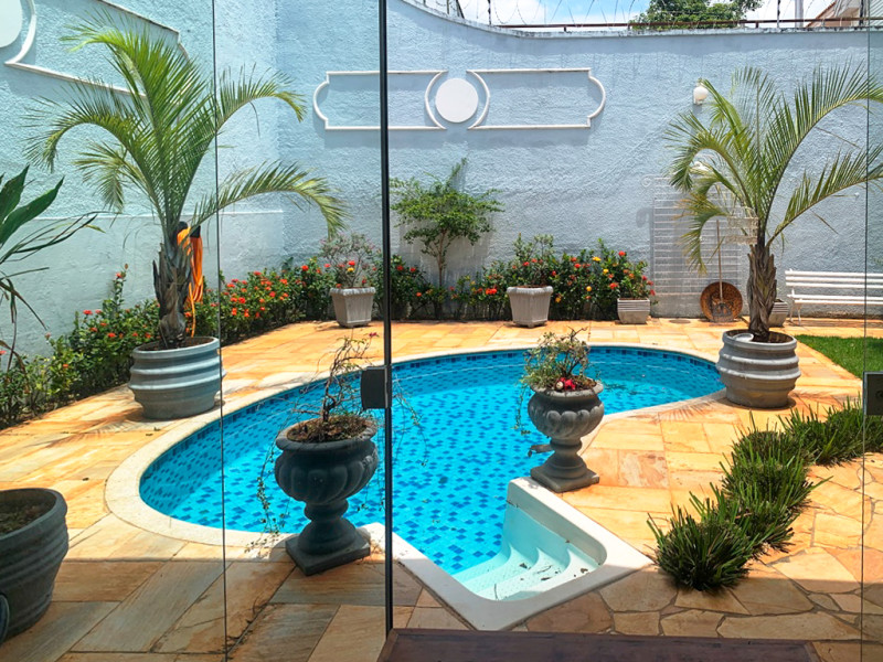 Casa à venda Jardim Pagliato com 390m² e 4 quartos por R$ 1.700.000 - h-quintal-2.jpg