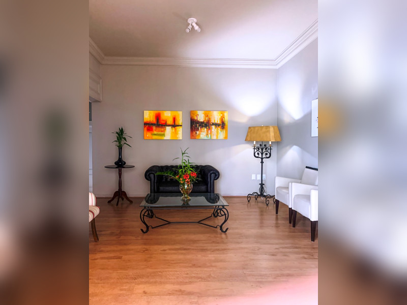 Casa à venda Jardim Pagliato com 390m² e 4 quartos por R$ 1.700.000 - v-sala-estar.jpg