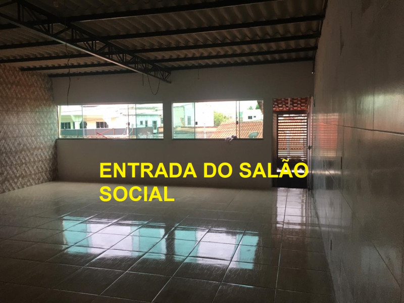 Casa à venda Planaltina com 200m² e 2 quartos por R$ 660.000 - salao.jpg