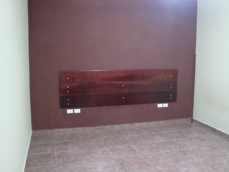 Casa para alugar Jardim das Estrelas com 150m² e 2 quartos por R$ 0 - img-1938.jpeg