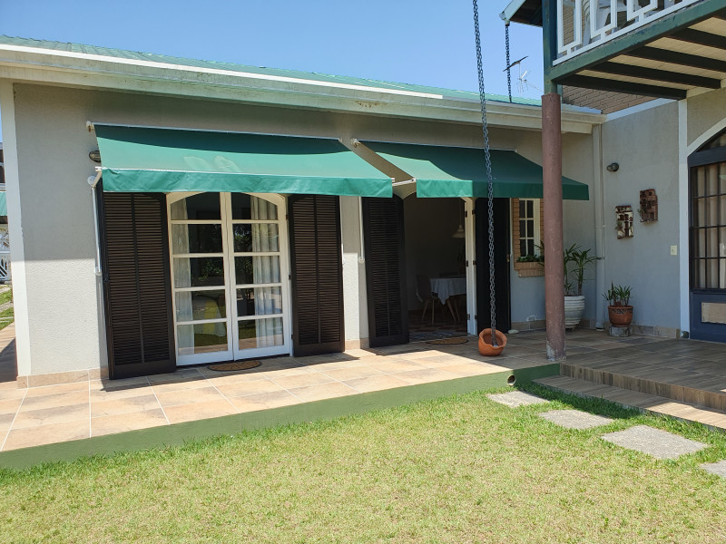 Chácara à venda Centro com 1300m² e 4 quartos por R$ 1.600.000 - 20230922-114004.jpg