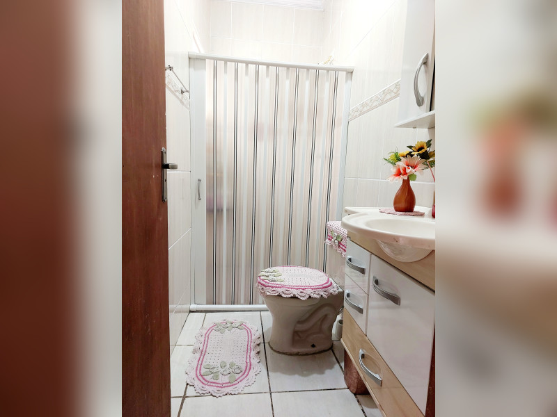 Casa à venda Jardim Aguas Claras com 110m² e 3 quartos por R$ 350.000 - 20231116-115040.jpg