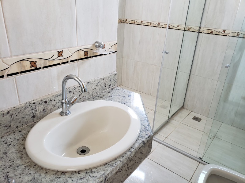 Casa à venda Setor Gentil Meireles com 350m² e 4 quartos por R$ 800.000 - 2034712257-20181126-182708.jpg