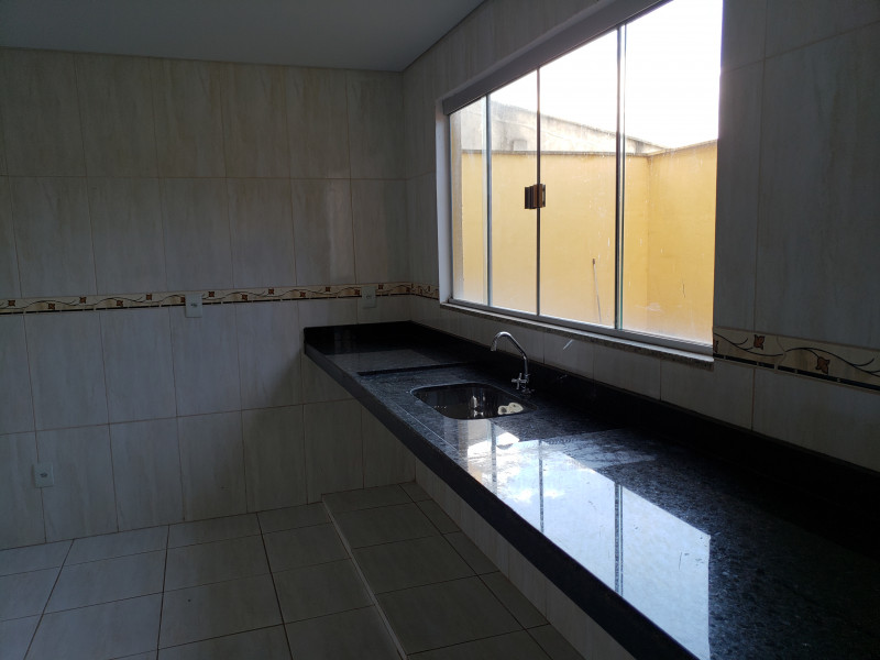 Casa à venda Setor Gentil Meireles com 350m² e 4 quartos por R$ 800.000 - 255383449-20181126-162024.jpg