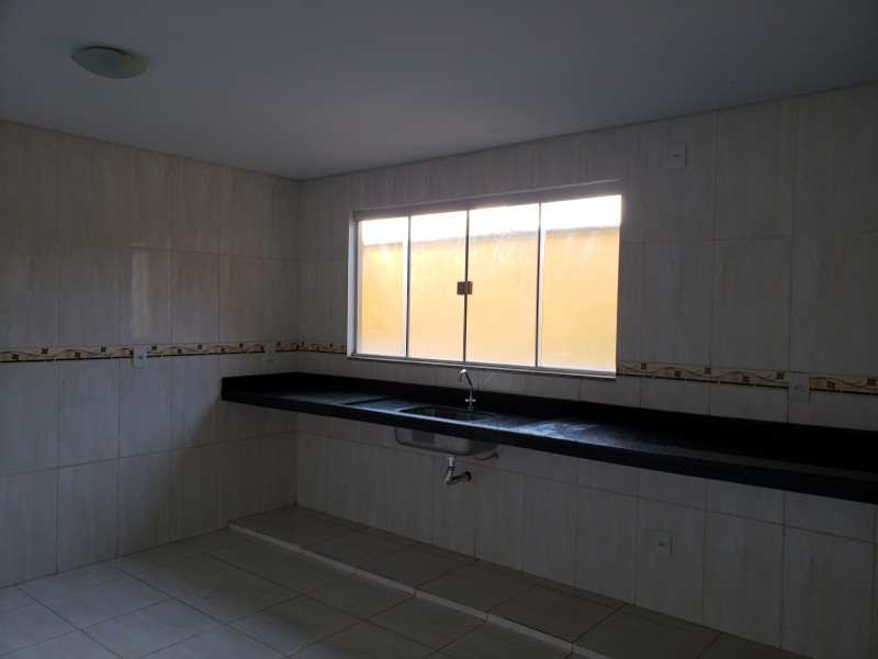 Casa à venda Setor Gentil Meireles com 350m² e 4 quartos por R$ 800.000 - 683536894-20181126-161914.jpg