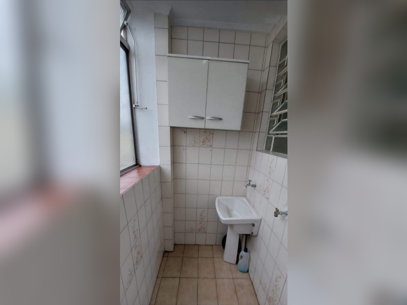 Apartamento para alugar Vila Gumercindo com 47m² e 1 quarto por R$ 0 - 1707157105997.jpg