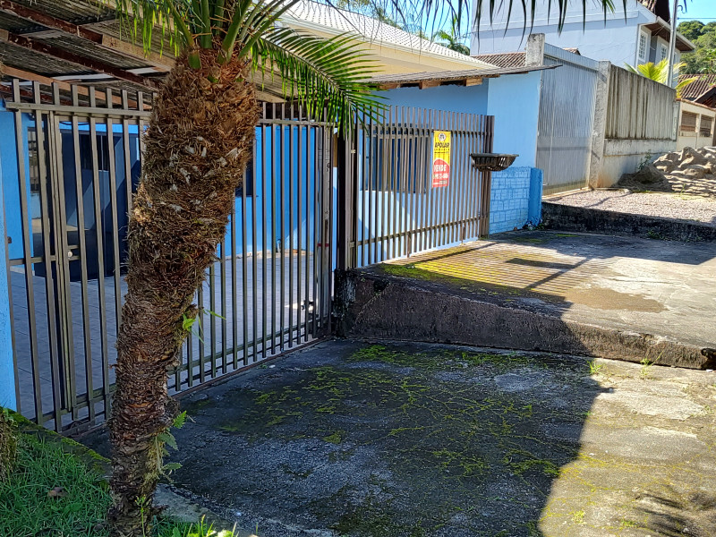 Casa à venda Centro com 90m² e 3 quartos por R$ 180.000 - inbound3824996711022013898.jpg